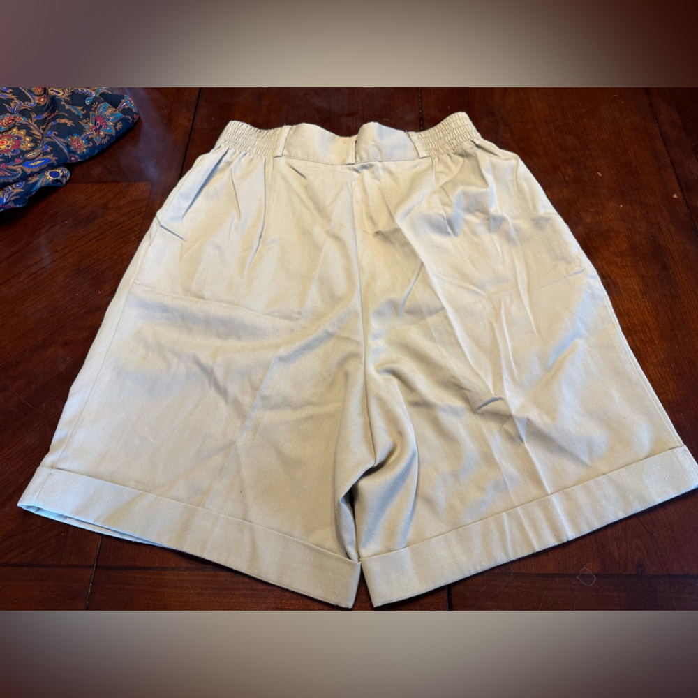 Sporto Khaki Women's Shorts - Picture 3 of 3